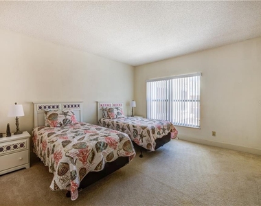 4950 Gulf Boulevard - Photo Thumbnail 7