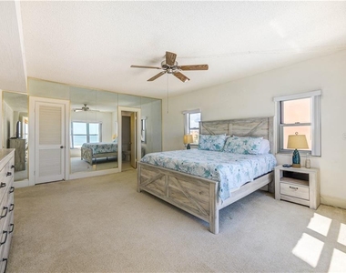 4950 Gulf Boulevard - Photo Thumbnail 5