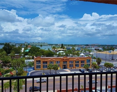 15316 Gulf Boulevard - Photo Thumbnail 5
