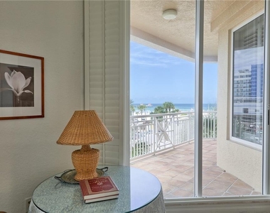 10 Papaya Street - Photo Thumbnail 15