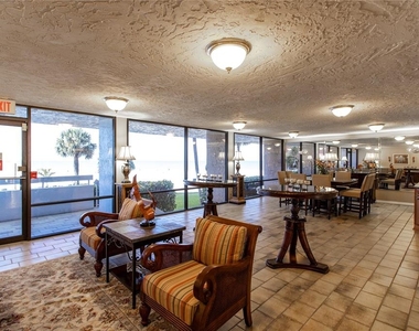 17940 Gulf Boulevard - Photo Thumbnail 20