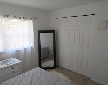 463 76th Avenue N - Photo Thumbnail 11