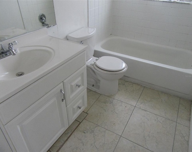 463 76th Avenue N - Photo Thumbnail 10
