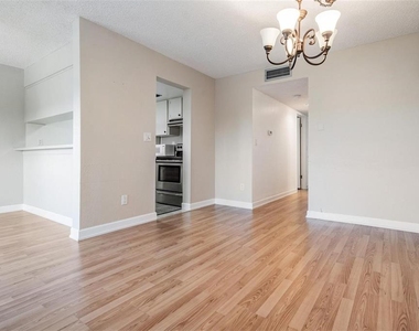 2525 West Bay Drive - Photo Thumbnail 19