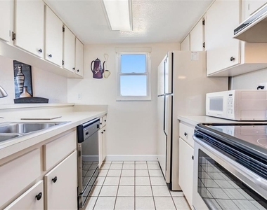 2525 West Bay Drive - Photo Thumbnail 6