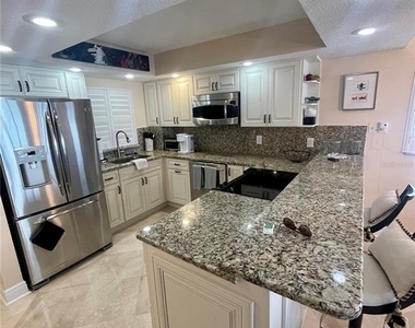 1270 Gulf Boulevard - Photo Thumbnail 11