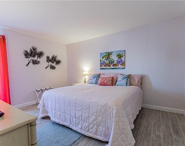 800 S Gulfview Boulevard - Photo Thumbnail 16