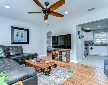 1922 55th Street S - Photo Thumbnail 6