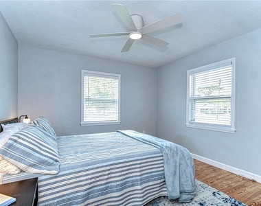 1922 55th Street S - Photo Thumbnail 12