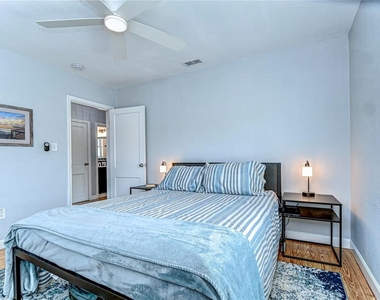 1922 55th Street S - Photo Thumbnail 14