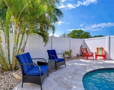 1922 55th Street S - Photo Thumbnail 18