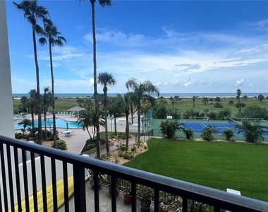 1230 Gulf Boulevard - Photo Thumbnail 3