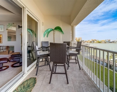 17745 Gulf Boulevard - Photo Thumbnail 26