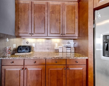 17745 Gulf Boulevard - Photo Thumbnail 13
