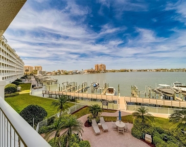 17745 Gulf Boulevard - Photo Thumbnail 56