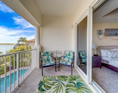 17745 Gulf Boulevard - Photo Thumbnail 53