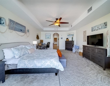 17745 Gulf Boulevard - Photo Thumbnail 32