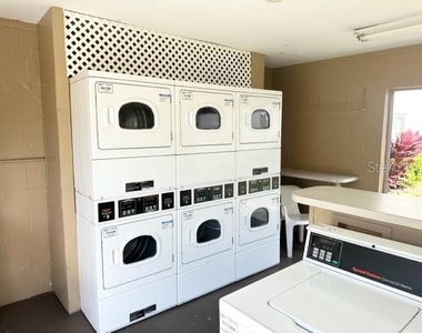 7701 Starkey Road - Photo Thumbnail 11