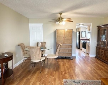7701 Starkey Road - Photo Thumbnail 4