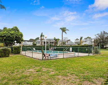 8303 Bardmoor Boulevard - Photo Thumbnail 28