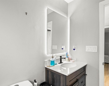 8303 Bardmoor Boulevard - Photo Thumbnail 16