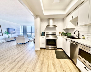 100 Pierce Street - Photo Thumbnail 4
