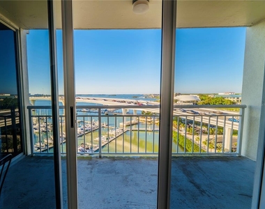 100 Pierce Street - Photo Thumbnail 8