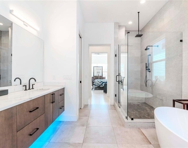 4604 W Lowell Avenue - Photo Thumbnail 38