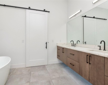 4604 W Lowell Avenue - Photo Thumbnail 41