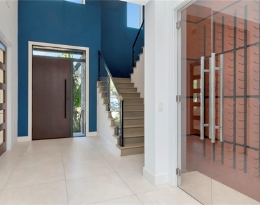 4604 W Lowell Avenue - Photo Thumbnail 12