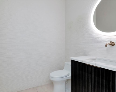 4604 W Lowell Avenue - Photo Thumbnail 29
