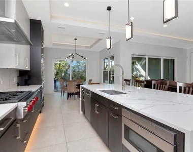 4604 W Lowell Avenue - Photo Thumbnail 22