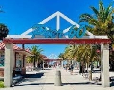 880 Mandalay Avenue - Photo Thumbnail 30