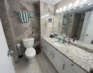 880 Mandalay Avenue - Photo Thumbnail 31