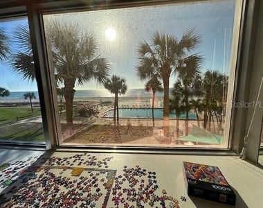 880 Mandalay Avenue - Photo Thumbnail 17