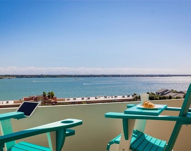 1230 Gulf Boulevard - Photo Thumbnail 21
