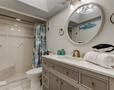1270 Gulf Boulevard - Photo Thumbnail 21