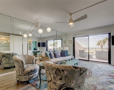 1270 Gulf Boulevard - Photo Thumbnail 5