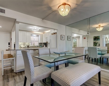 1270 Gulf Boulevard - Photo Thumbnail 9