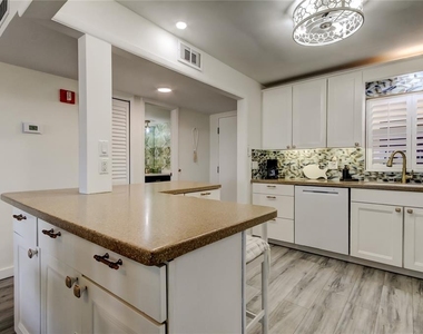 1270 Gulf Boulevard - Photo Thumbnail 11