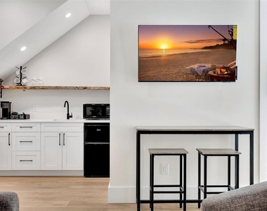 341 Albert Street - Photo Thumbnail 24