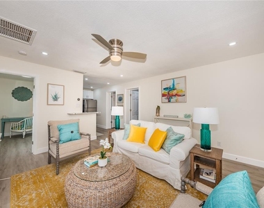 5004 Starfish Drive Se - Photo Thumbnail 8
