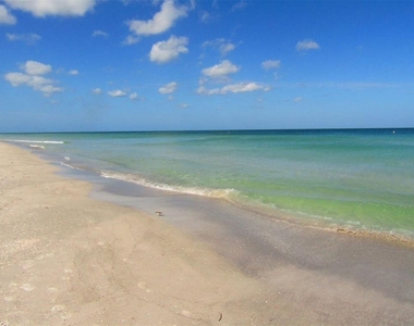 1430 Gulf Boulevard - Photo Thumbnail 36