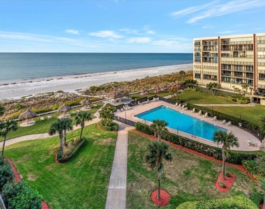 1430 Gulf Boulevard - Photo Thumbnail 14