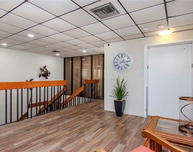 6361 Bahia Del Mar Boulevard - Photo Thumbnail 32