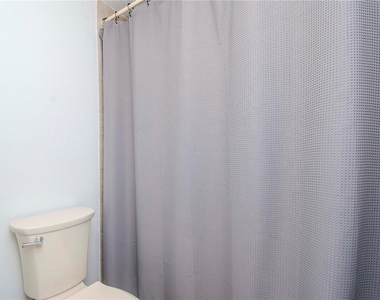 6361 Bahia Del Mar Boulevard - Photo Thumbnail 16
