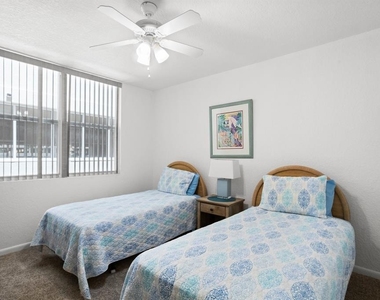 6093 Bahia Del Mar Circle - Photo Thumbnail 22