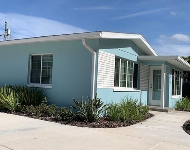 1275 Wooddell Drive - Photo Thumbnail 3
