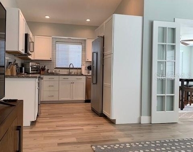1275 Wooddell Drive - Photo Thumbnail 13
