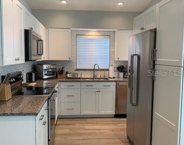 1275 Wooddell Drive - Photo Thumbnail 14